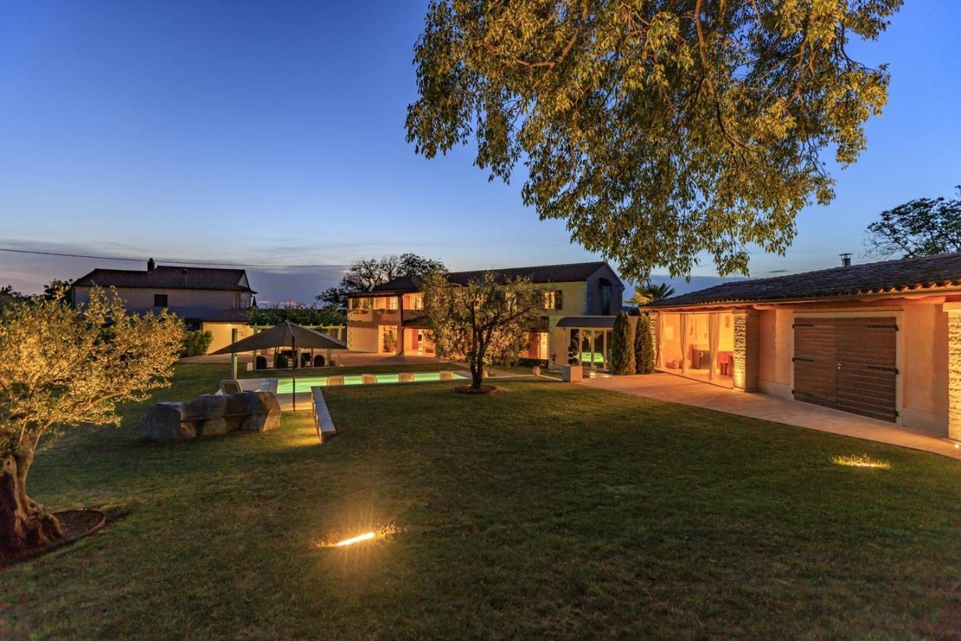 Villa Viscum In Central Istria For 8 Persons With Large Garden - Pet Friendly Pazin Exteriör bild